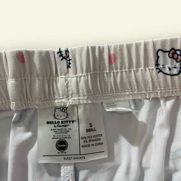 Hello Kitty 2 Set pajamas - Picture 4 of 4